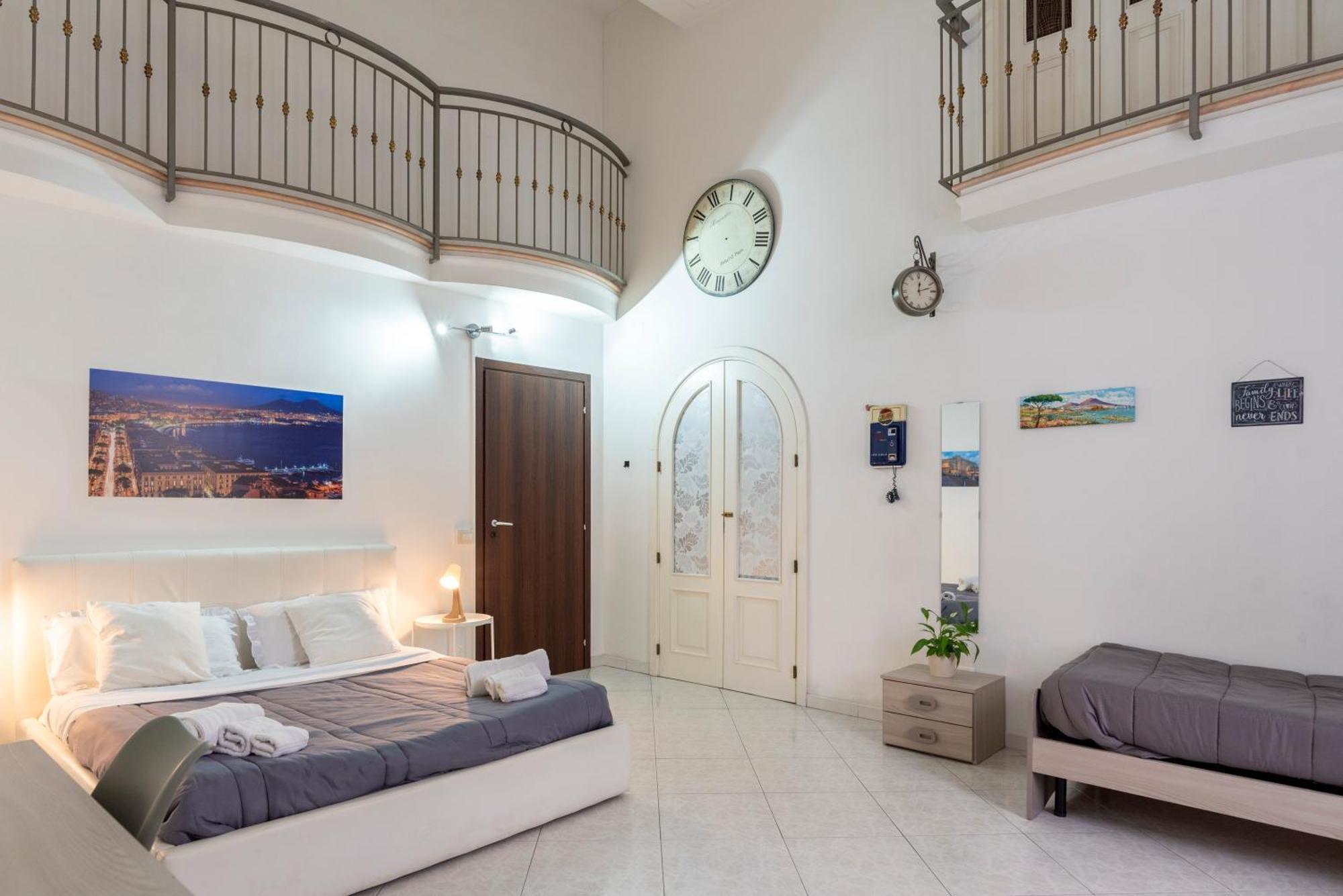 Napoli Centro, Dm Suites Luaran gambar